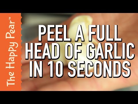 HOW TO PEEL GARLIC IN 10 SECONDS | GARLIC HACK