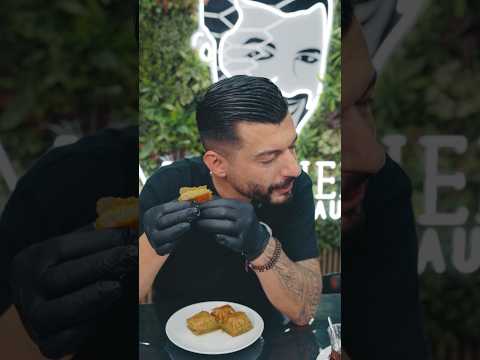 Wer kennt Baklava von euch ihr Lieben 🫶 #ytshorts #food #viral #viral #yummy #viralvideo #shorts