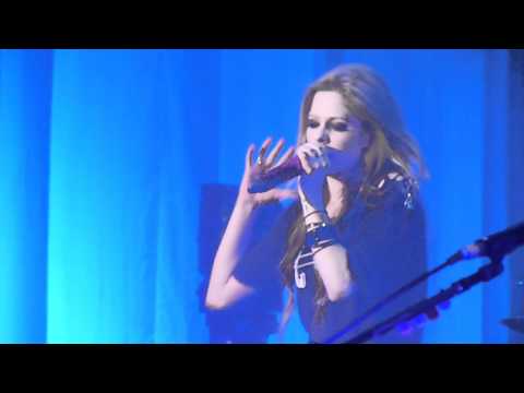 Avril Lavigne -Im With You (The Black Star Tour- Live in Singapore Concert 2011)