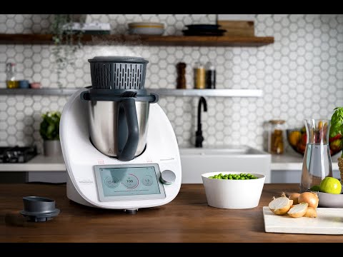 How to cover the Thermomix® TM6 mixing bowl when using guided cooking