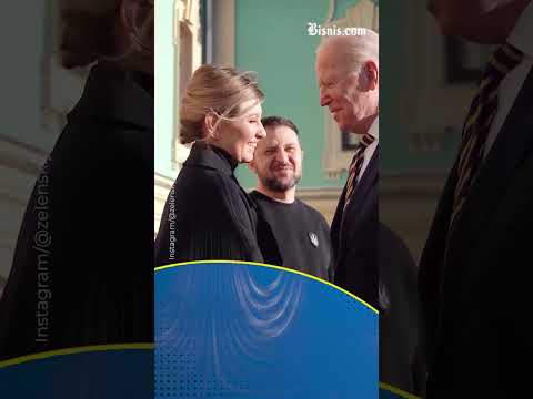 Potret Mesranya Joe Biden dan Zelensky, Kunjungan Perdana AS Sejak Invasi Rusia