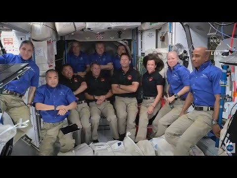 Arrivés à bord de l'ISS, les spationautes entament une mission de six mois