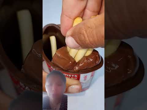 MAKAN COKLAT STICK TAPI KOK GAK NEMPEL⁉️#shorts #funny