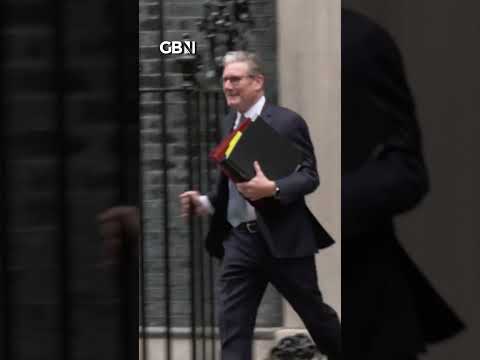 Starmer FALLS as he leaves Downing Street