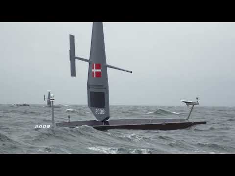 デンマーク軍が試験運用開始したSaildrone製の無人水上艇「ボヤージュ」