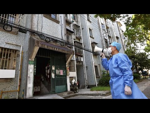 Sanghajban újabb 26 ezer koronavírusos beteget találtak