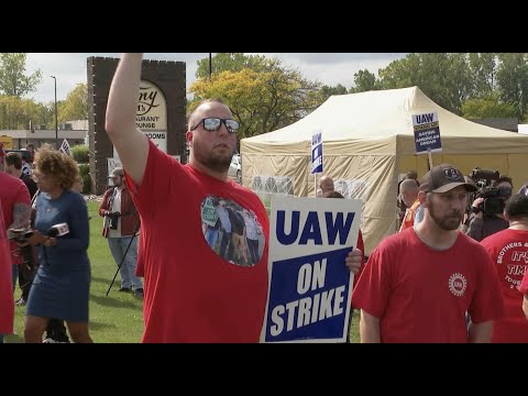UAW strike spreads as 7,000 more workers at plants in Michigan, Illinois join picket line