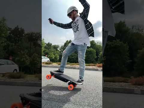 What an amazing wheelie! Ride and shine with Verreal ACE electric skateboard.