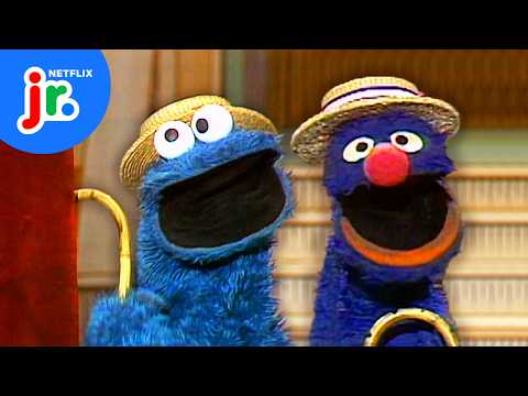 Grover's Fuzzy & Blue Singalong! 🎶 💙 Sesame Street Classics | Netflix Jr