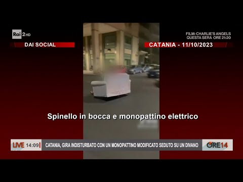 Catania, gira con un monopattino modificato seduto su un divano - Ore 14 del 16/10/2023