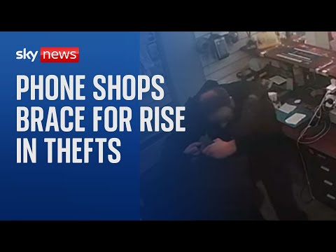 Phone shops prepare for increase in robberies as iPhone 15 goes on sale