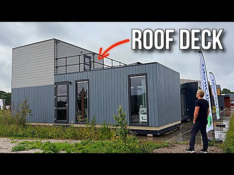 Innovative Two-Bedroom Home Near Amsterdam: Modern Design & Rooftop Deck