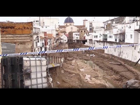 Spain's PM admits 'not enough has been done' to support those affected by flooding | ITV News