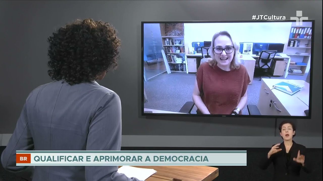 Reflexões sobre democracia ganham força após condenação de Jair Bolsonaro por tentativa de golpe
