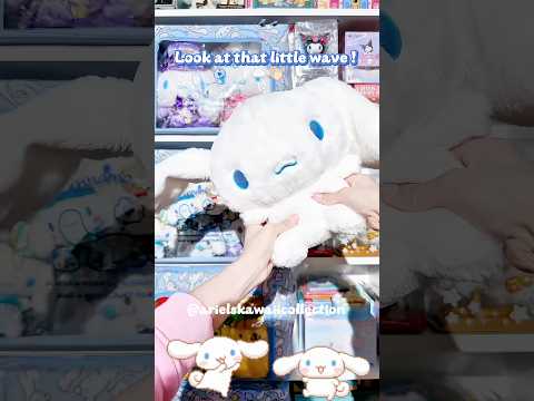 I can’t stop pressing him! 😭🩵 Wait for the wave... 👋🏻