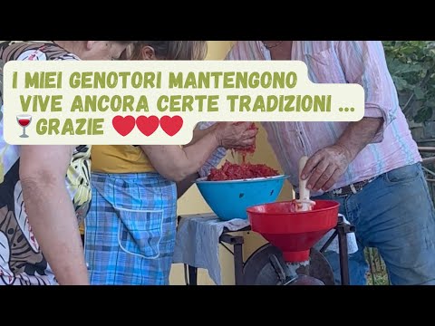 I miei Genotori mantengono vive ancora certe tradizioni …🍷Grazie ❤️❤️❤️