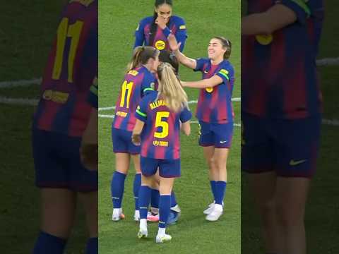  Kika y una definici&oacute;n para volver a verla #LigaFmoeve #ligaf #fcbarcelona