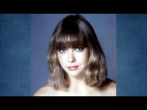 SEXY JENNY AGUTTER PHOTOS: Pantyhose, Stockings,Tights, Heels, Nylon, Lingerie, Mini Skirt