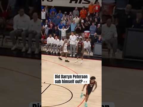 Did Peterson ask to be subbed out? 🤔