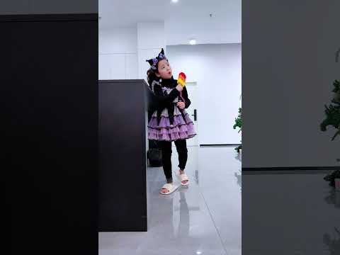 拖鞋这样穿很好！#海贼王 #funny #路飞