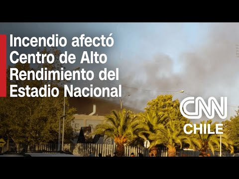Incendio afectó dependencias del Estadio Nacional de Santiago