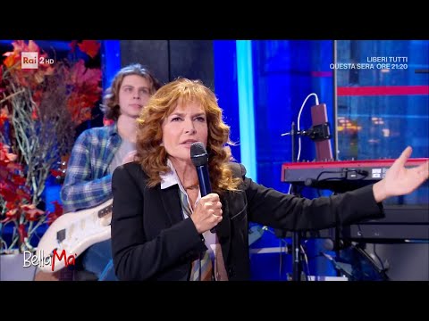 Giuliana De Sio omaggia Paolo Conte cantando "Bartali" - BellaMa' 30/10/2023