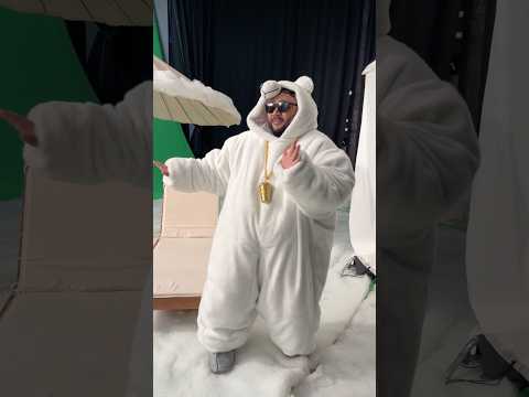 Никакой ИИ не сравниться с живым танцем 😊🐼