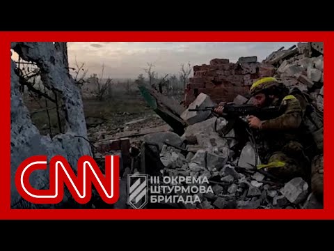 Helmet camera video shows Ukrainian forces liberating village