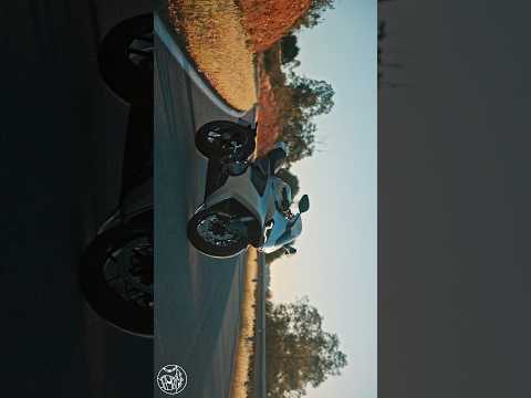 Norton Manx R Review - Now Showing | Sagar Sheldekar Official