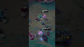 鐵牌soloq女警初體驗的樣子 - 兩個字滑稽【杏仁ミル精華】