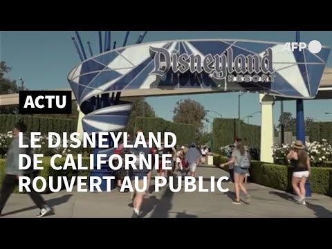Covid-19: Disneyland rouvre ses portes après un an de fermeture | AFP