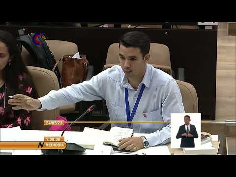 Diputados de Cuba prosiguen la capacitación parlamentaria