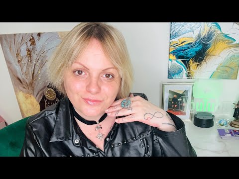 J’en reviens pas des prédictions foudroyante sont annoncés dans cette vidéo🇫🇷Alerte ce W.K #tarot🔮