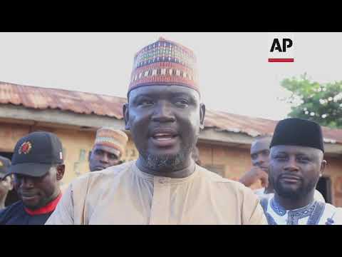 Tearful reunions as Nigeria schoolchildren freed