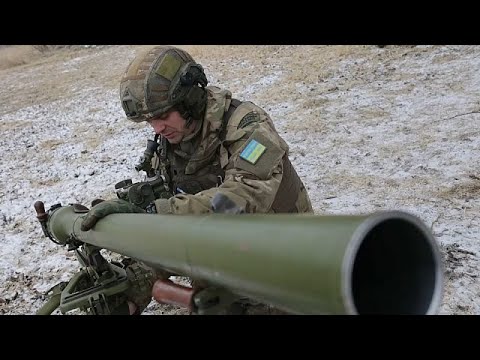 Alemanha pressionada para enviar tanques