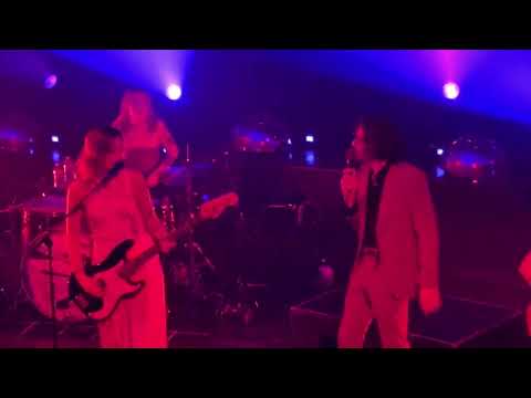 The Beaches - My Body ft Your Lips (feat. Nick Santino of Beach Weather) (Live in Columbus, Ohio)