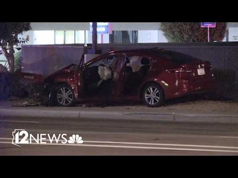 Man dies after allegedly running red light, causing crash in northwest Phoenix