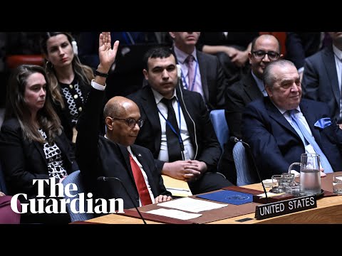 United States vetoes Palestinian request for full UN membership as UK abstains from vote
