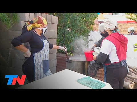 La solidaridad en tiempos de coronavirus | Vecinas de Las Tunas dan de comer a 100 familias