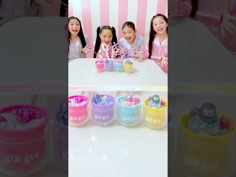 お友達とお泊まり会♪映えるguiguiスライムで遊ぼう!