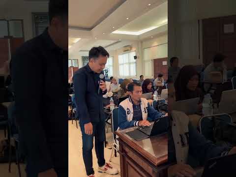 Hari ke-2 Workshop AI Develops Creative Economy