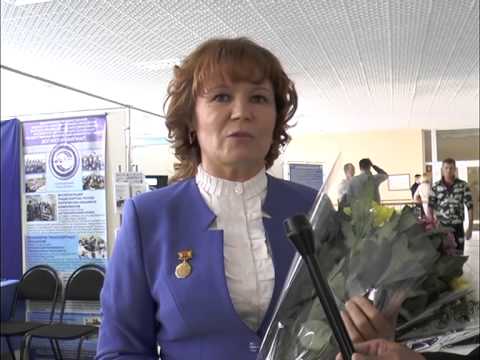 Юлия Анисимова стала «Заслуженной учительницей ЧР»