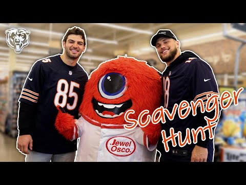 Cole Kmet and Robert Tonyan FACE OFF in Jewel-Osco Scavenger Hunt | Chicago Bears video clip