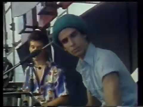 COULD YOU BE LOVED  LOS PERICOS  EN VIVO EN MONTEVIDEO ROCK II (1988)