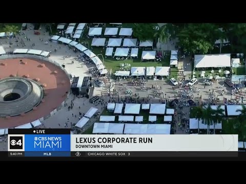 Thousands get ready for the Lexus Corporate Run