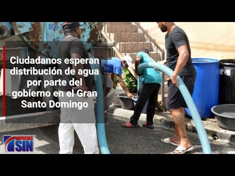 Ante sequía, ciudadanos esperan distribución de agua en barrios de la capital