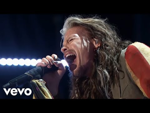 Steven Tyler - We’re All Somebody From Somewhere (Live From CMA Fest)