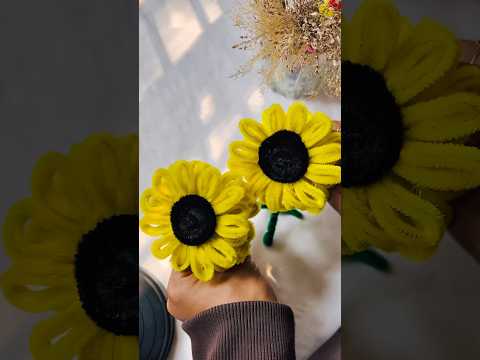 sunflower by pipe cleaner😍 #diy #art #craft #shorts #shortvideo #shortsfeed #viral #viralvideo