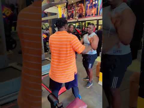 Pape Ndoye vs gris2 #shorts et abonnés vous #shorts