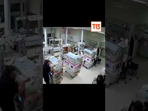 Enfermeras protegen incubadoras en medio de terremoto en Turquía